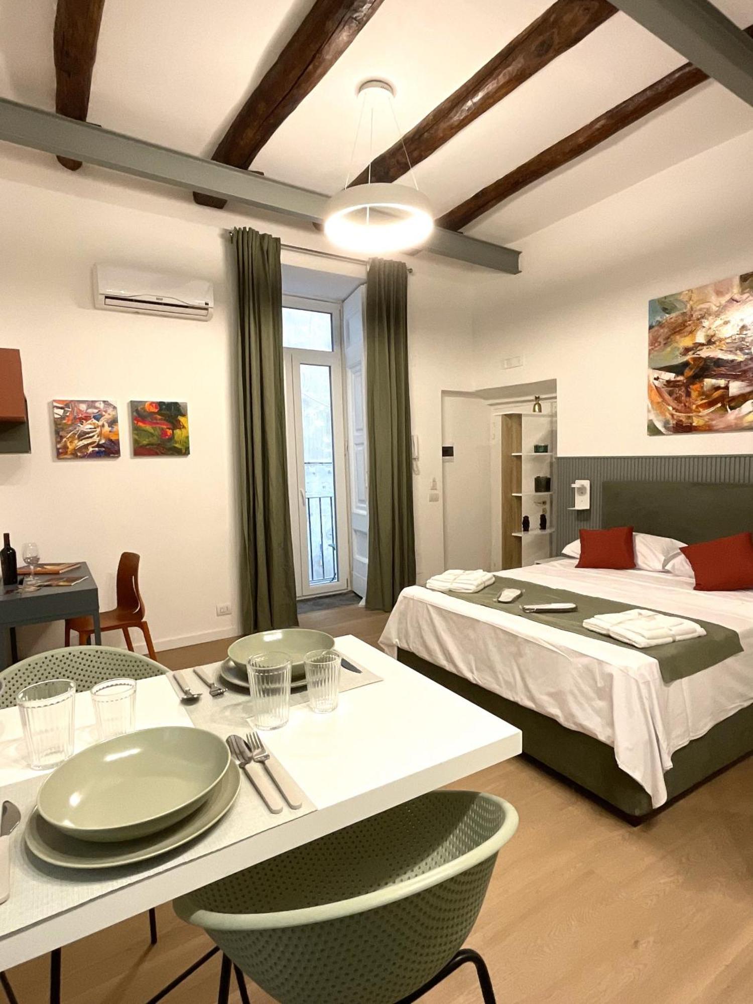 Teo A Toledo Apartment Наполи Екстериор снимка
