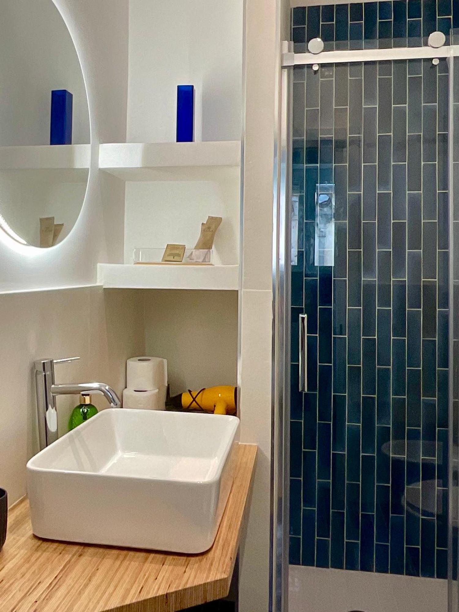 Teo A Toledo Apartment Наполи Екстериор снимка