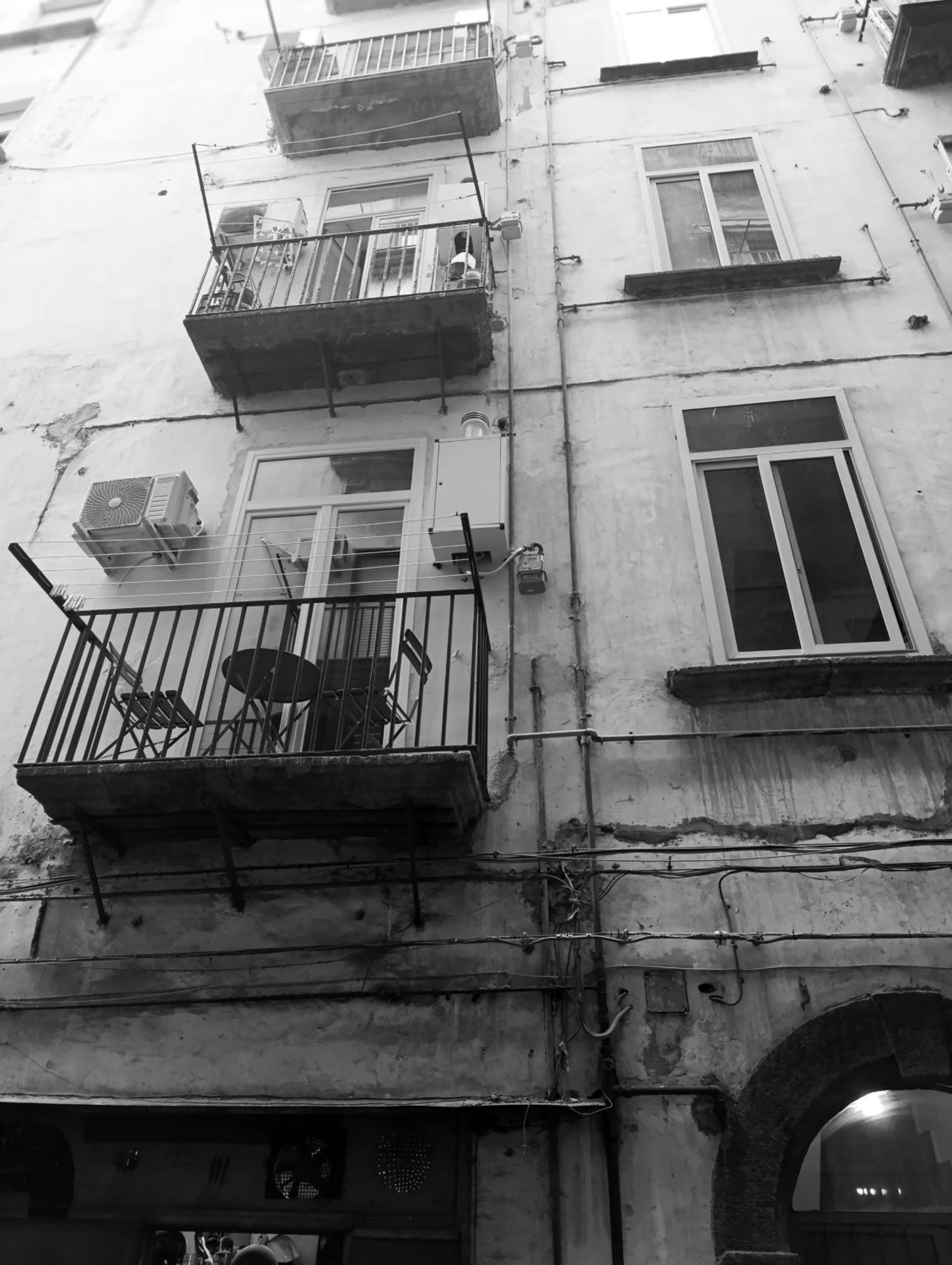 Teo A Toledo Apartment Наполи Екстериор снимка